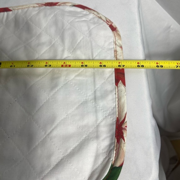 Christmas Table Runner White Poinsettia Quilted Red Green Holiday Decor - Picture 3 of 4